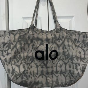 Alo Beach/Gym Bag